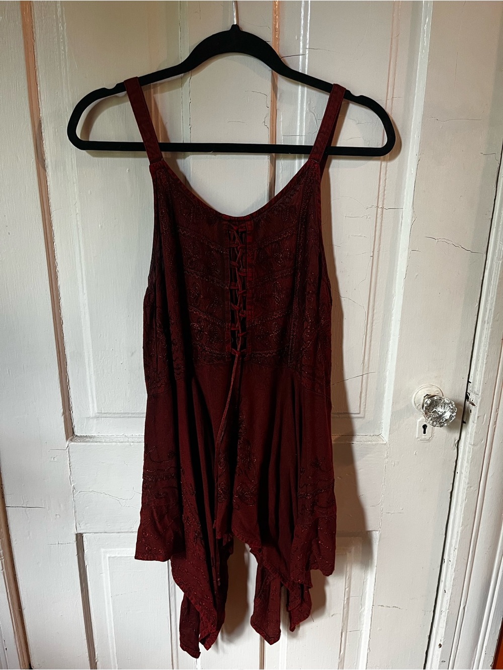Women's Burgundy Lace-Front Tank Top